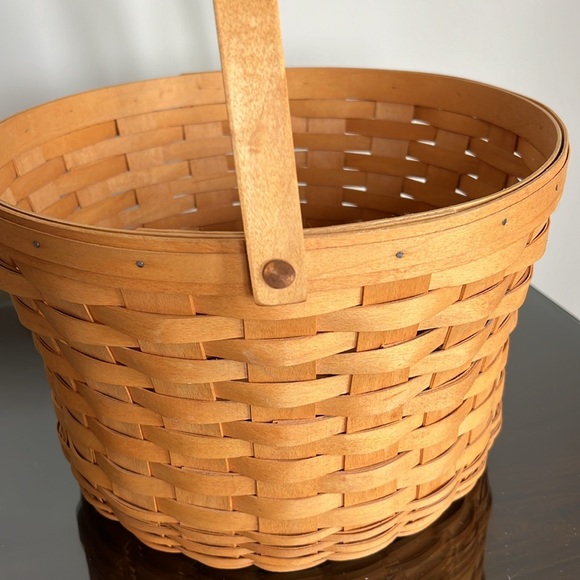 Longaberger Basket - Picture 3 of 9